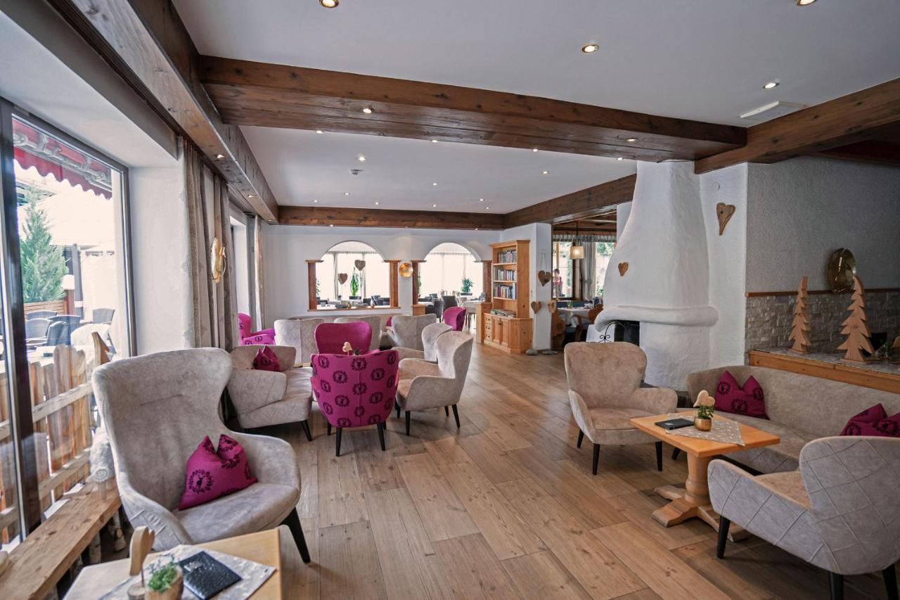 Hotel Seefelderhof Зефельд-ін-Тіроль Екстер'єр фото